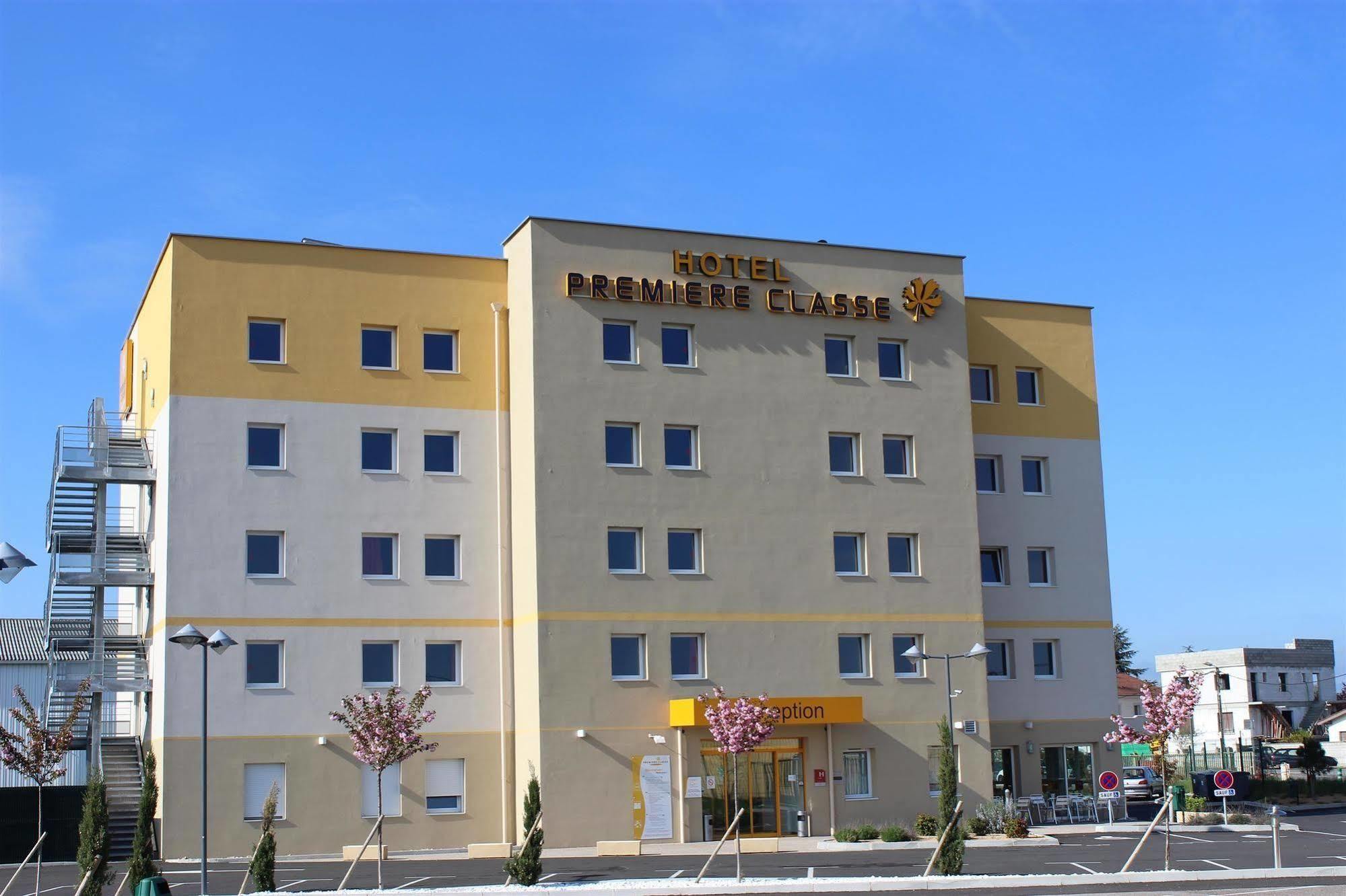 Hotel Premiere Classe Saint Etienne - Aéroport Bouthéon Andrezieux-Boutheon Exterior foto